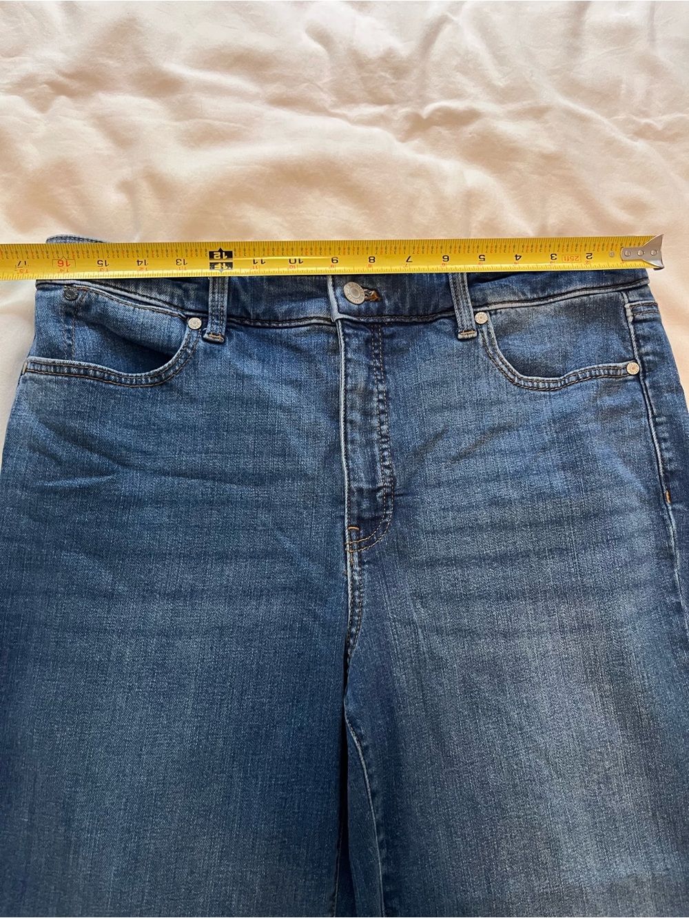 Talbots Medium Wash Straight Crop Blue Jeans Size 12 - Picture 11 of 11